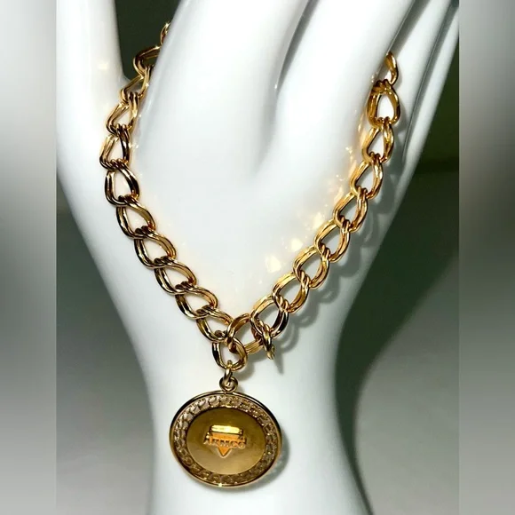Vintage 60's Armco Gold Filled bracelet with pendant charm - Picture 3 of 8